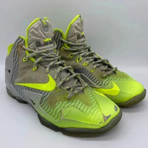 Nike Lebron 11 Collection Neon Yellow Sneakers 🏀